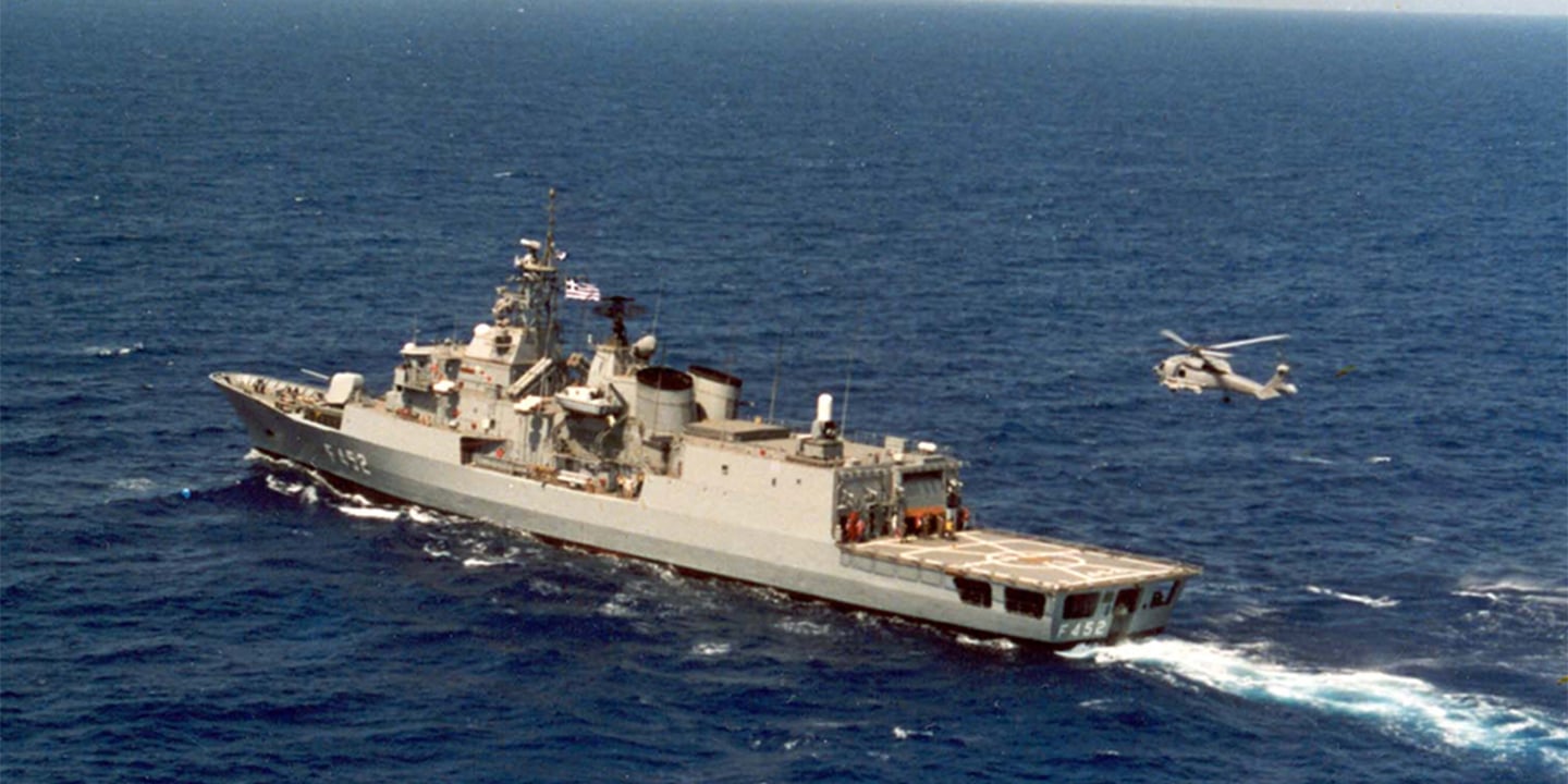 Thales: Στα 248,6 εκατ. ευρώ η σύμβαση αναβάθμισης των φρεγατών κλάσης HYDRA που υπέγραψε με τη ΓΔΑΕΕ