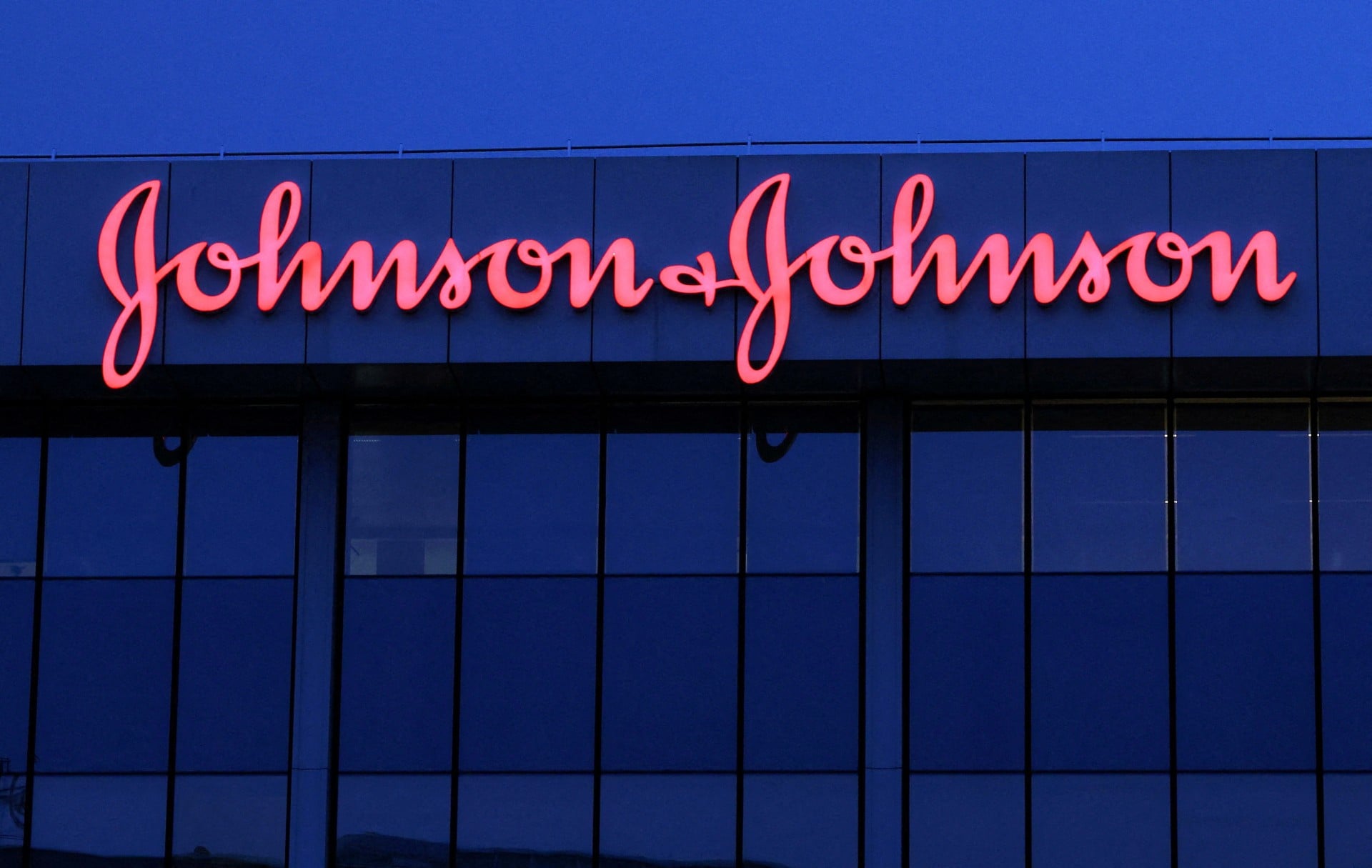 Η Johnson & Johnson εξαγοράζει την Firefly Bio, εταιρεία ανά
