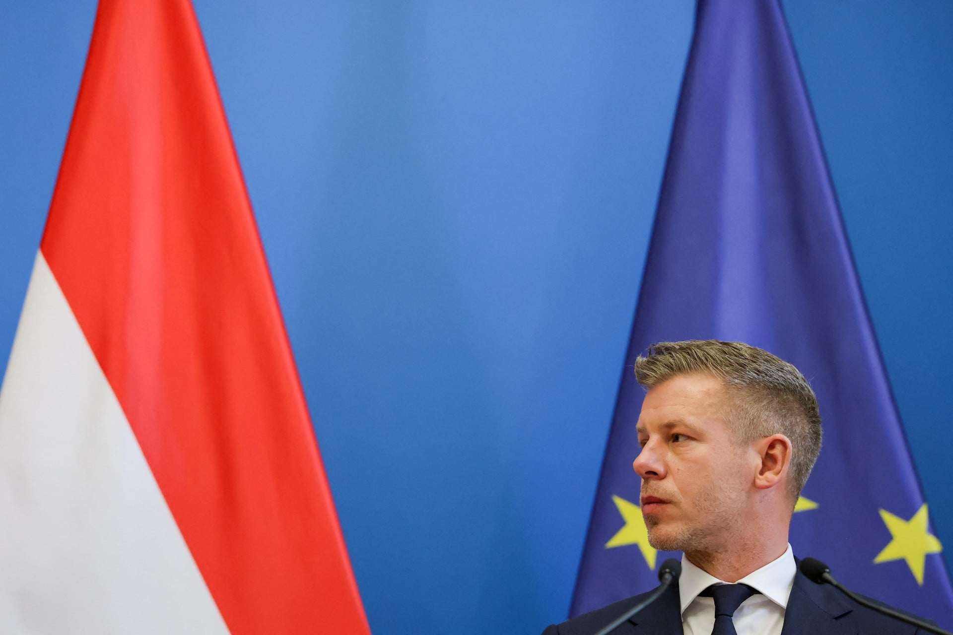 Μαγιάρ: Ο πρόεδρος της Ουγγαρίας θα απομακρυνθεί από το αξίωμά του μέσω συνταγματικής τροπολογίας