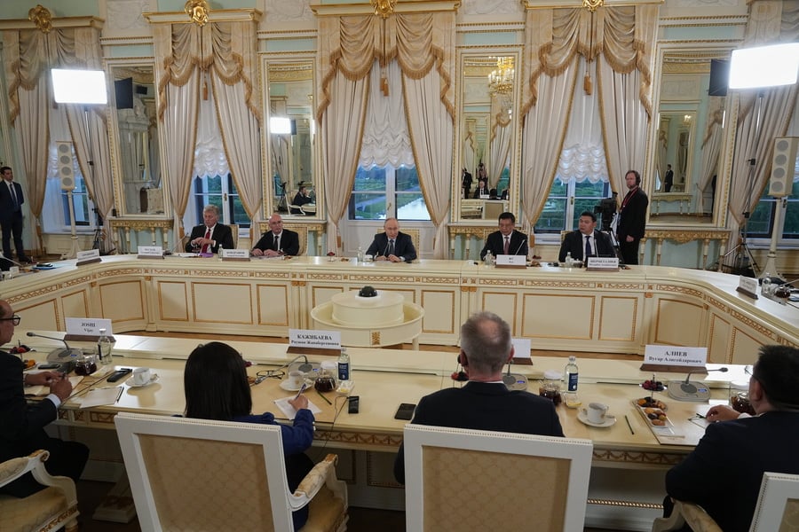 Πούτιν: Οι προτάσεις Τραμπ, βάση για συμφωνία – Ανοιχτή επιστολή Ζελένσκι για τετ α τετ – Η πρώτη αντίδραση Μόσχας