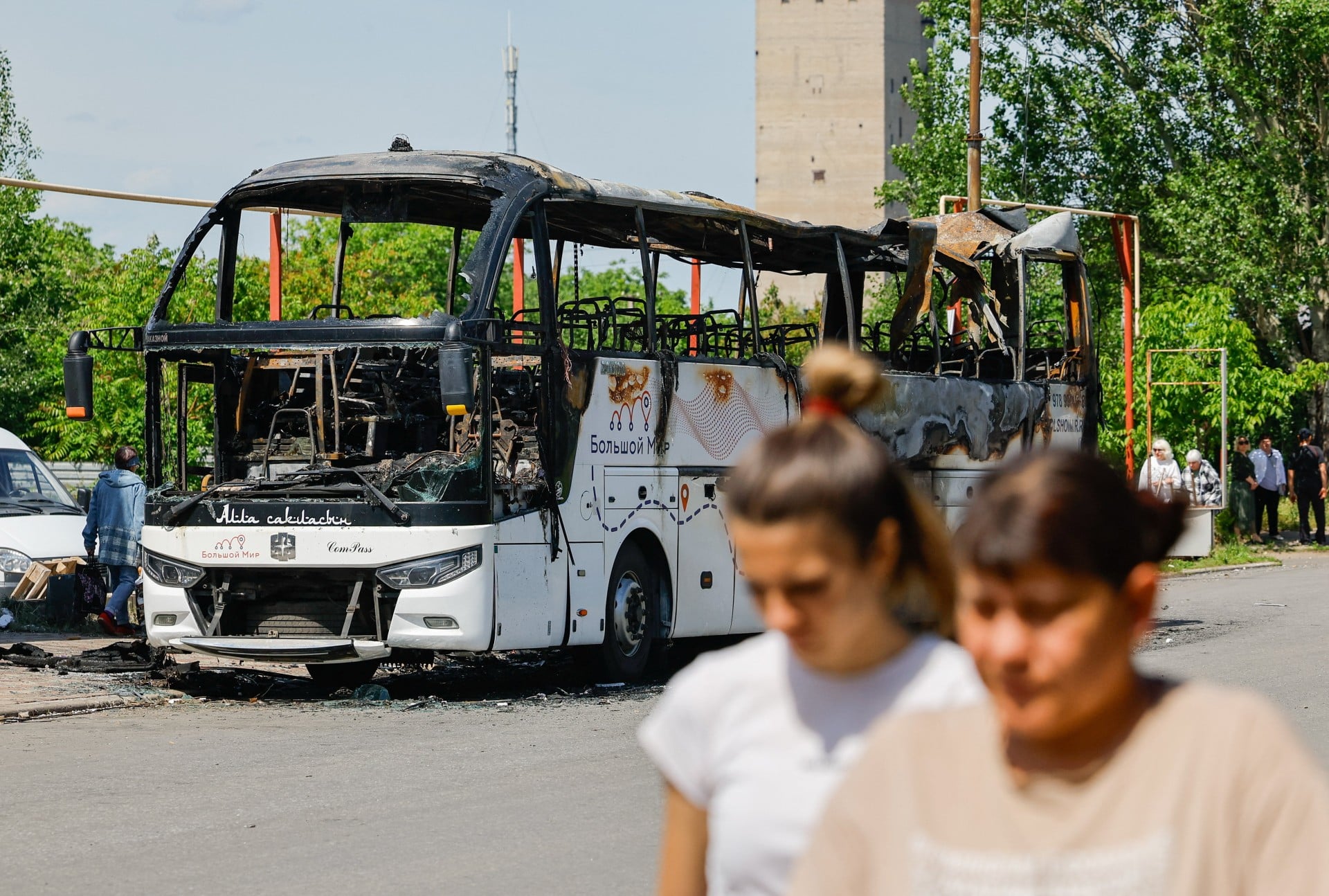 Ρωσία: Πλήγμα του Κιέβου σε λεωφορείο που μετέφερε παιδιά – Ένας νεκρός