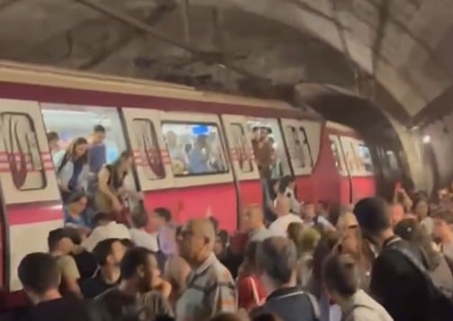 Τουρκία: Εκτροχιασμός μετρό στην Κωνσταντινούπολη – Τρεις τραυματίες (Βίντεο)