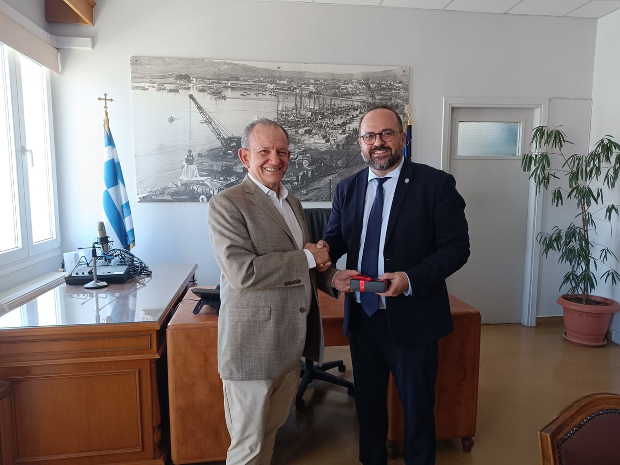Λιμάνια: Πρώτη επίσκεψη Κουτουλάκη στον ΟΛΒ – Στο επίκεντρο έργα και υποδομές