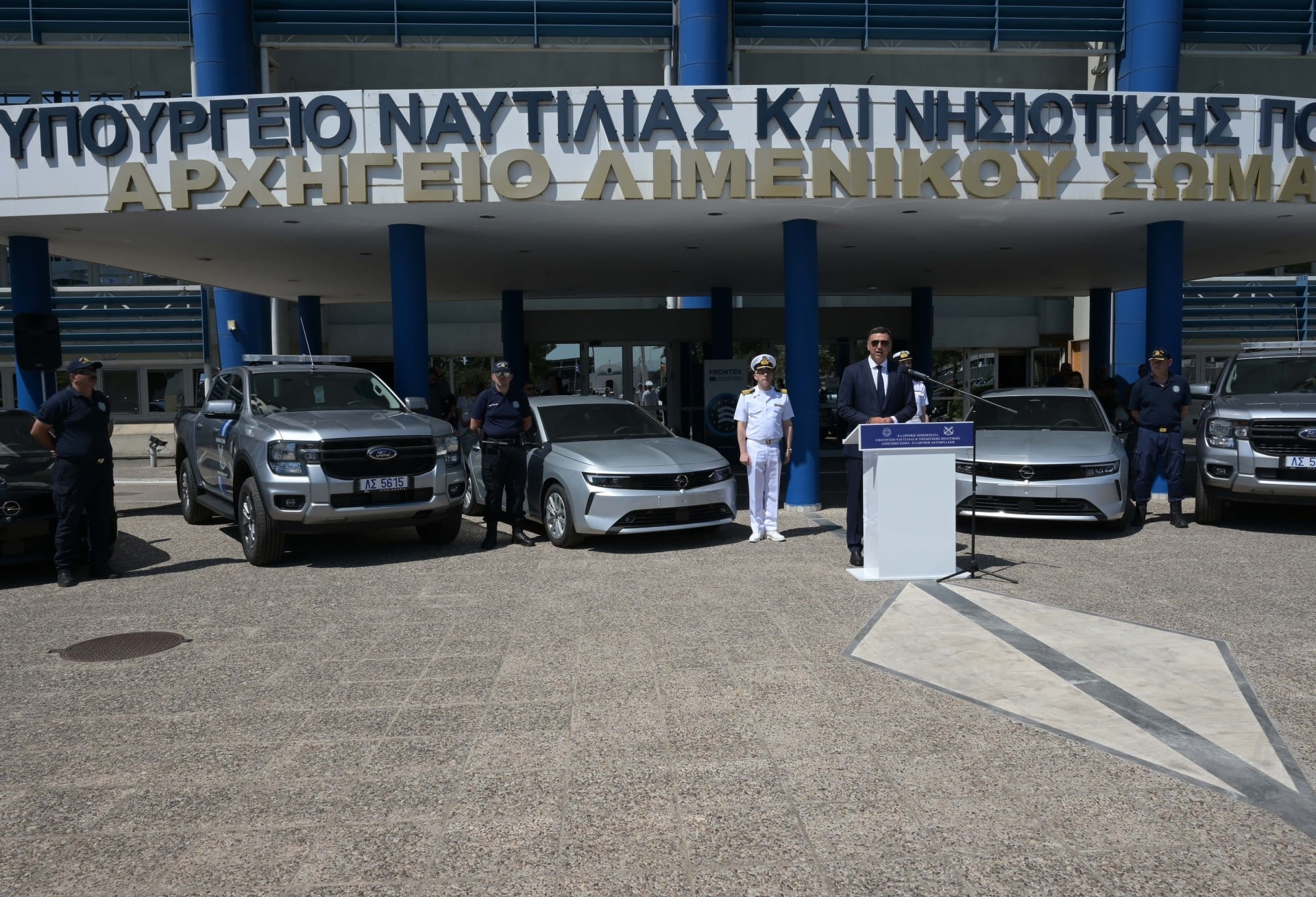 Κικίλιας: 44 νέα οχήματα για το Λιμενικό