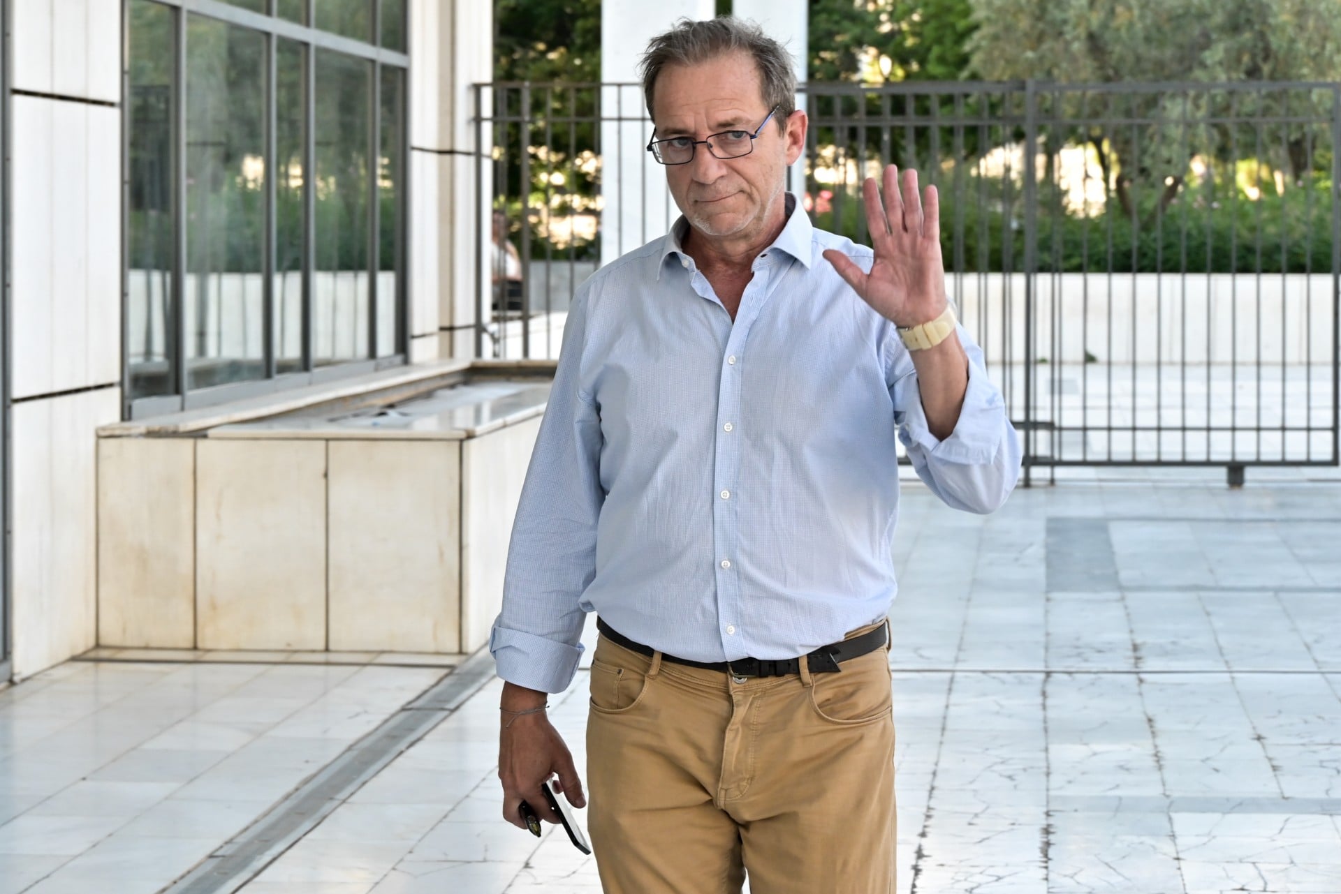 Δίκη Λιγνάδη: «Παίρνεις ένα 17χρονο που έχει όλα τα κακά του κόσμου και του κάνεις αυτό;»