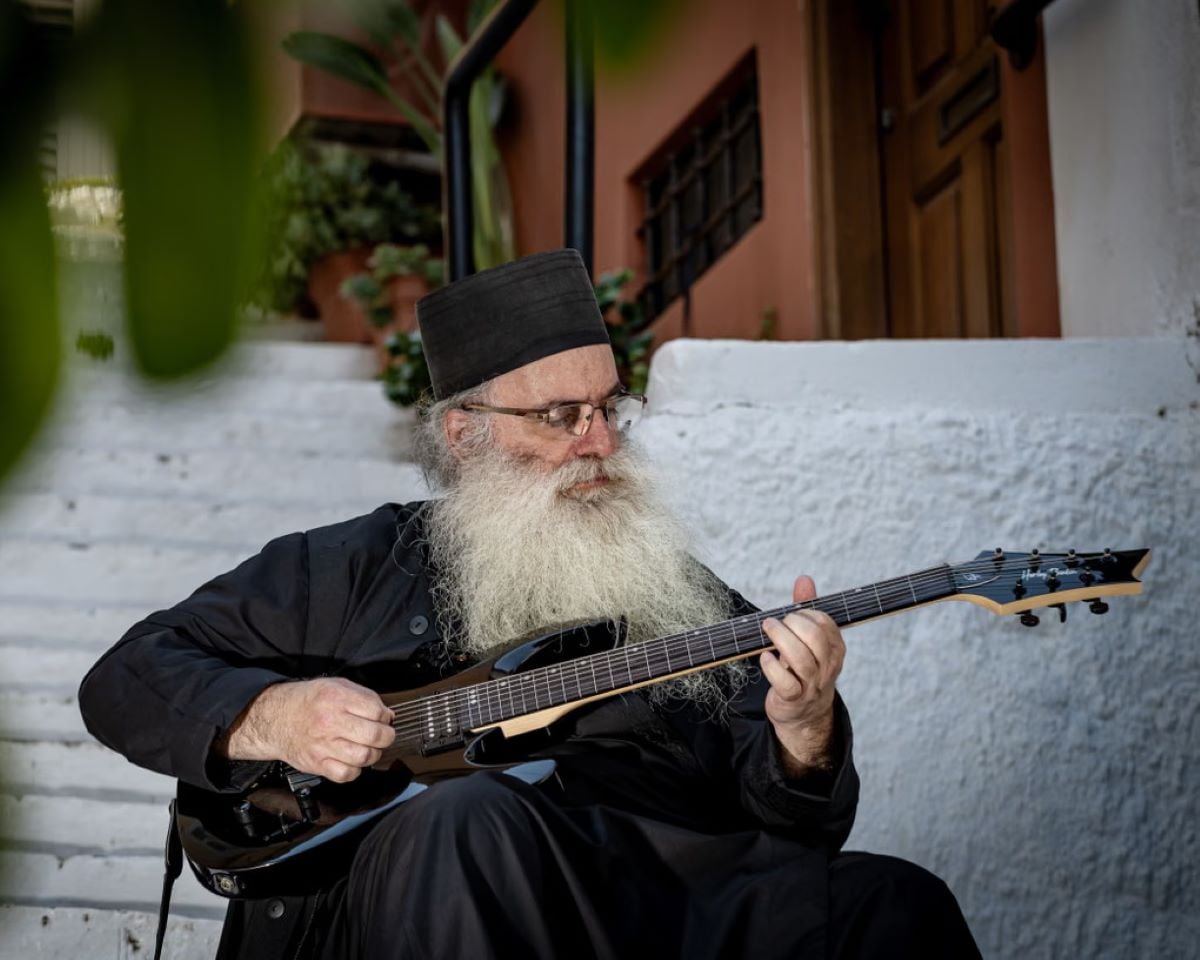 «Techno σε μοναστήρι – είστε έτοιμοι;»