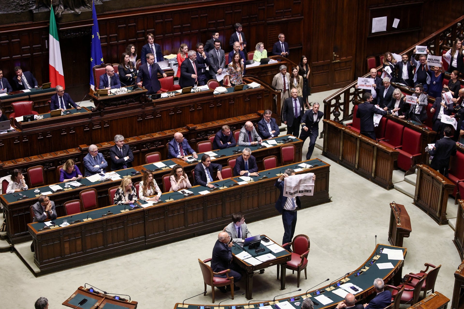 Ιταλία: Η Λέγκα δηλώνει ότι το κοινοβούλιο θα έχει τον τελευταίο λόγο για τα κονδύλια της ΕΕ στον τομέα της άμυνας