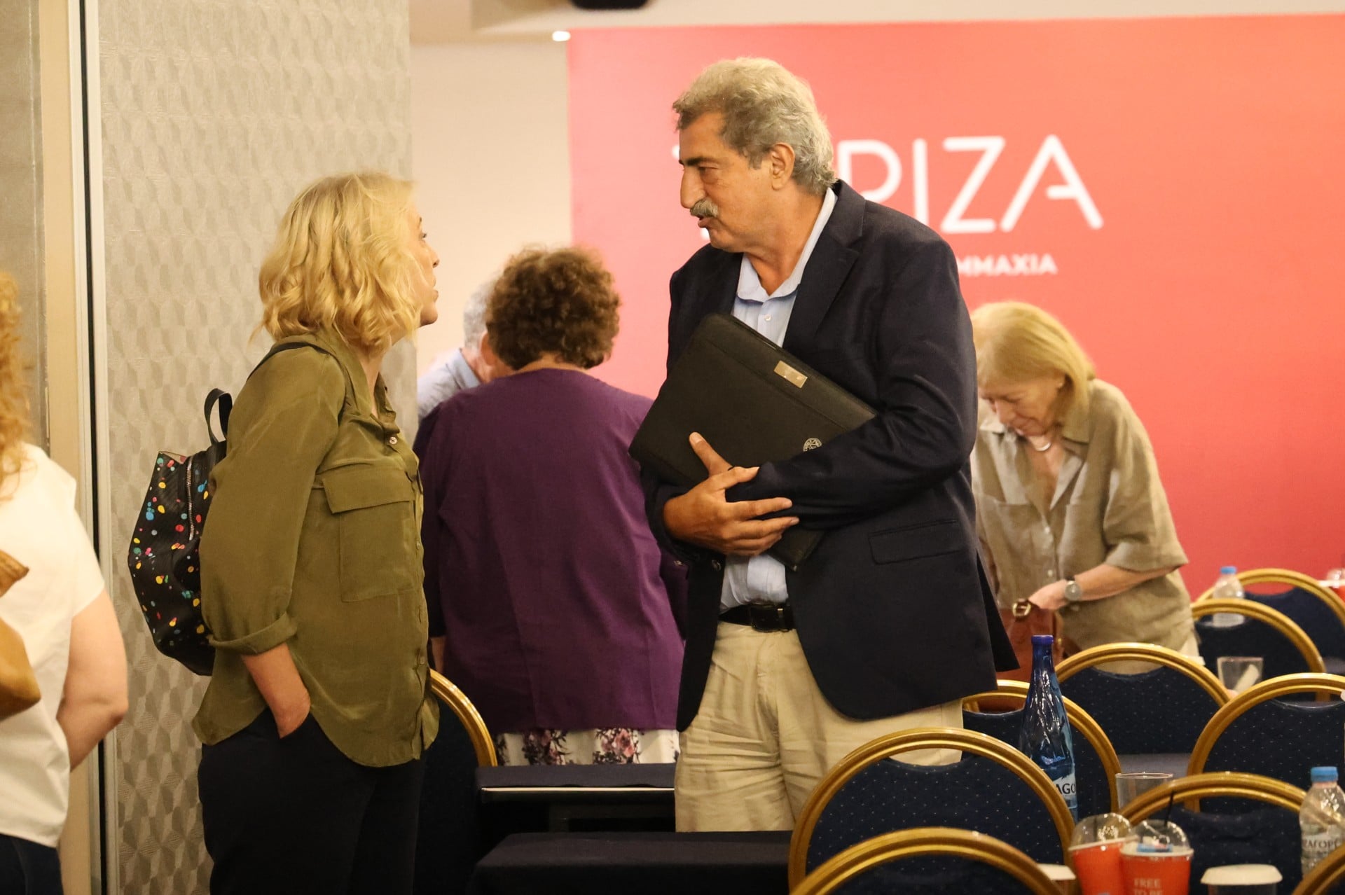 Πολάκης: Ζητά να αποσυρθεί η Δούρου από την κούρσα της ηγεσίας